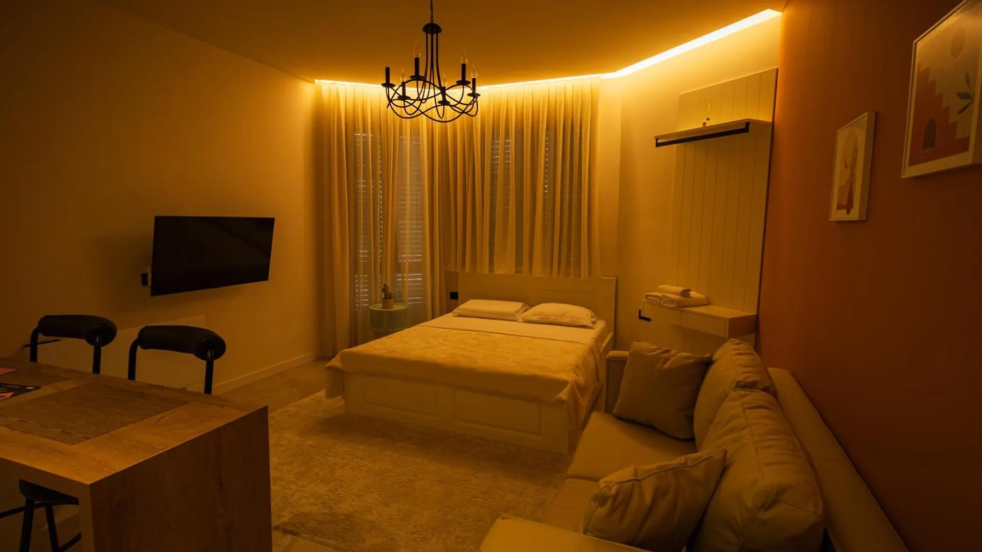 Coral Cane Apartment Tiran