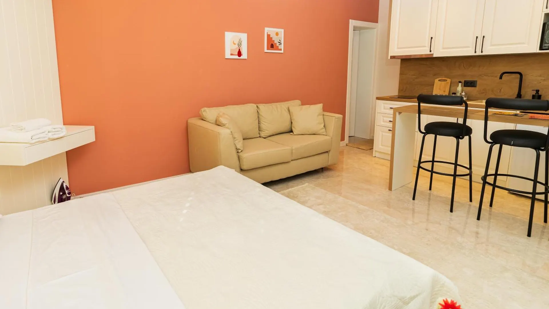 Coral Cane Apartment Tiran Arnavutluk